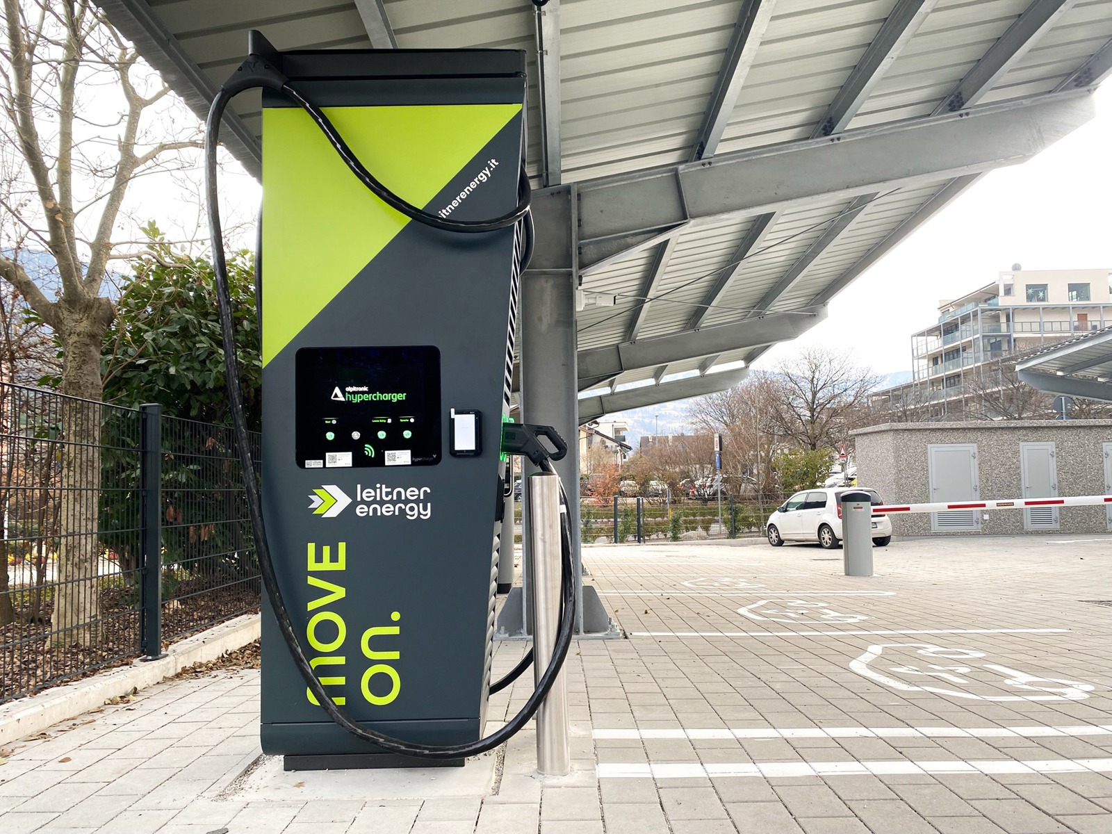 ULTRAVELOCE. PRONTA PER IL FUTURO. MODULARE.