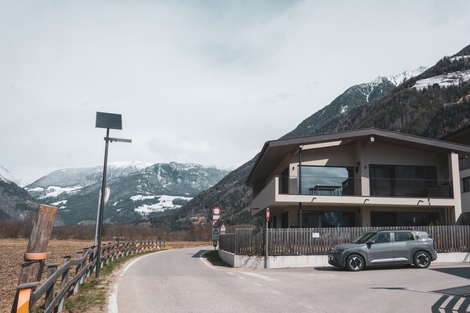 Kreuzung 2 – Intelligente Radarsteuerung